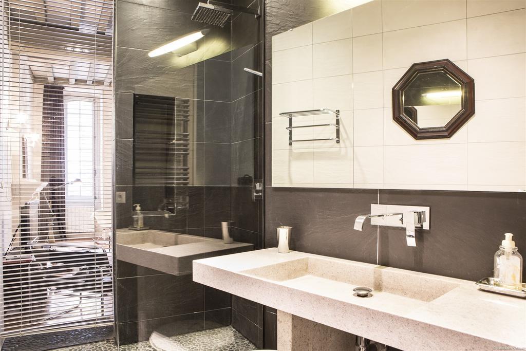 Ferienwohnung Descazeaux Bordeaux Zimmer foto