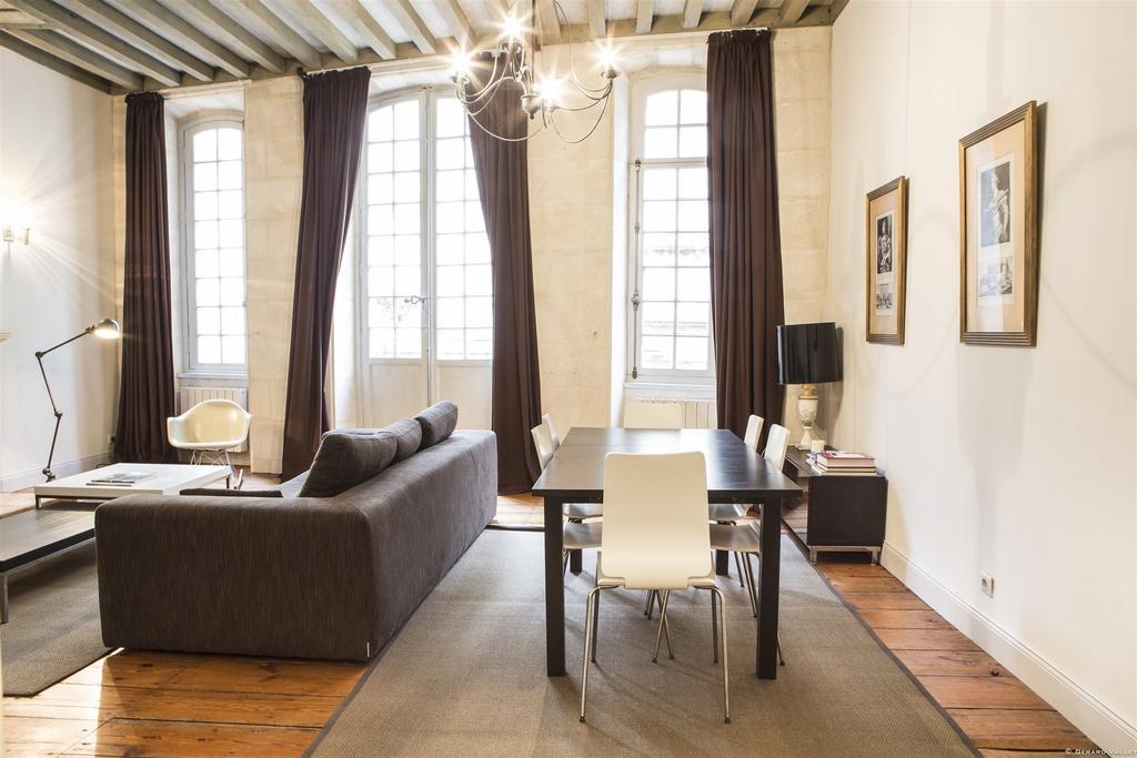 Ferienwohnung Descazeaux Bordeaux Zimmer foto