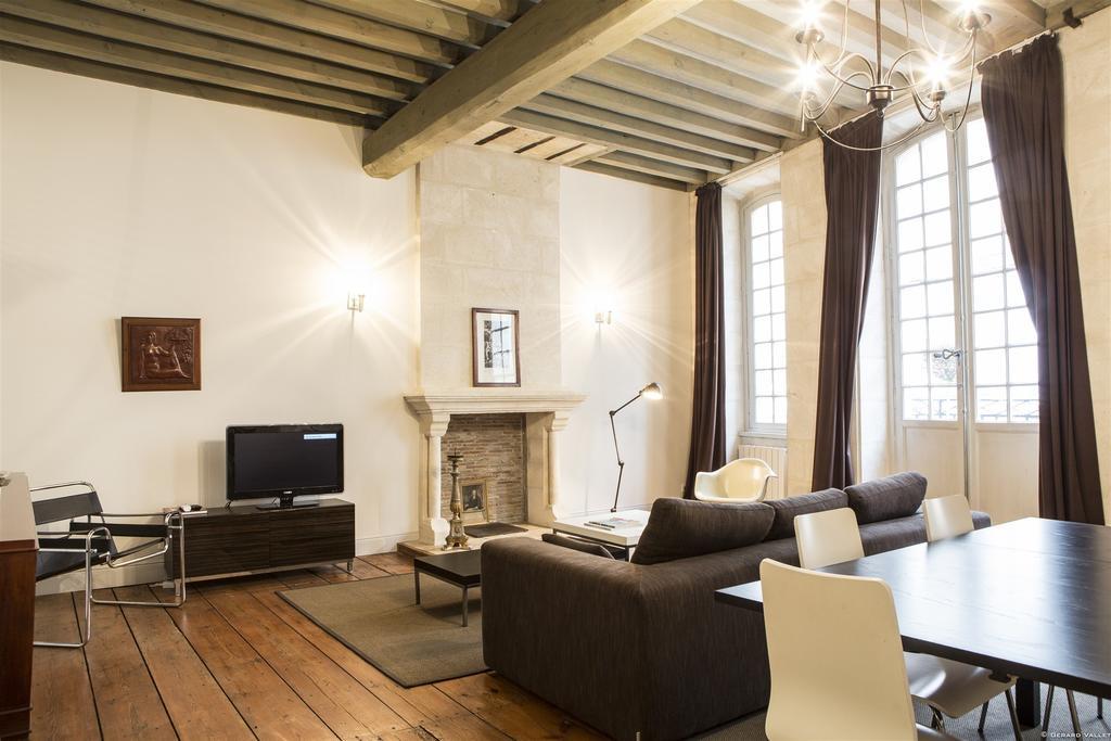 Ferienwohnung Descazeaux Bordeaux Zimmer foto
