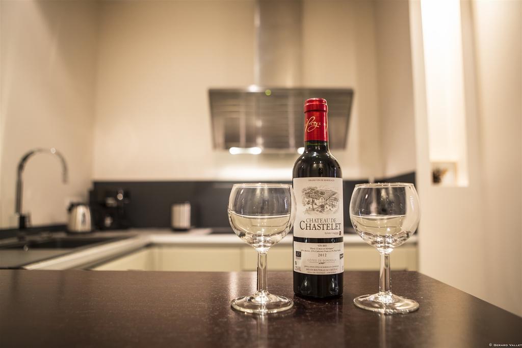Ferienwohnung Descazeaux Bordeaux Zimmer foto