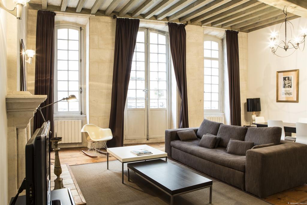 Ferienwohnung Descazeaux Bordeaux Zimmer foto